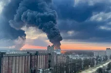 V západoruském Brjansku vzplály ropné sklady
