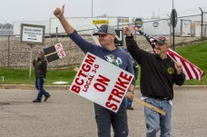  V USA se schyluje k masovým stávkám za vyšší mzdy a lepší pracovní podmínky