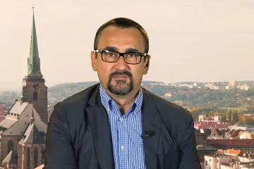 Zemanovy argumenty proti Pochemu jsou vylhané a ČSSD na nominaci musí trvat, říká europoslanec Poc