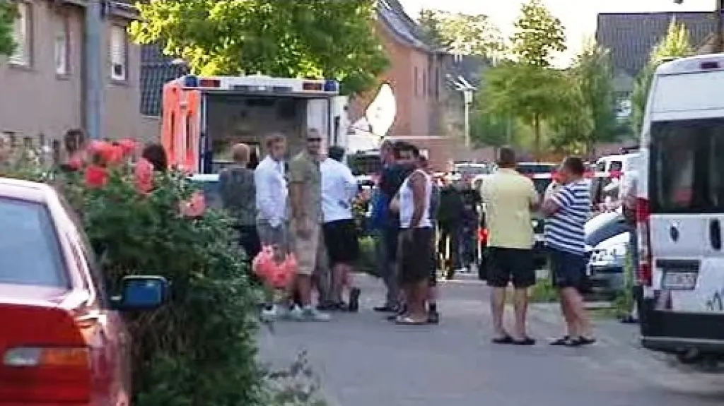 Zásah před domem v německém Schwalmtalu