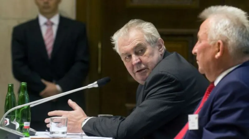 Zeman: CzechInvest a CzechTrade jsou impotentní