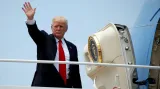 Amerikanista Lepš: Trumpovi se daří snažit se předvolební sliby plnit