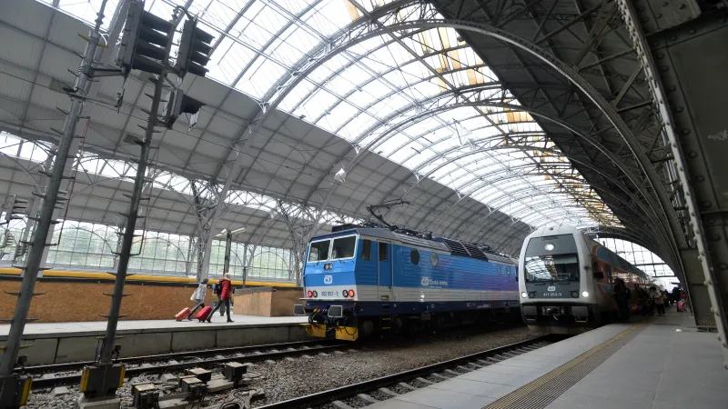 Vlaky na pražském hlavním nádraží