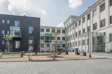 Děkanem ostravské lékařské fakulty se chtějí stát tři akademici. Hledá se náhrada za Martínka