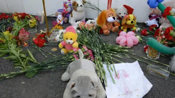 Rusové drží smutek za oběti lodního neštěstí na Volze