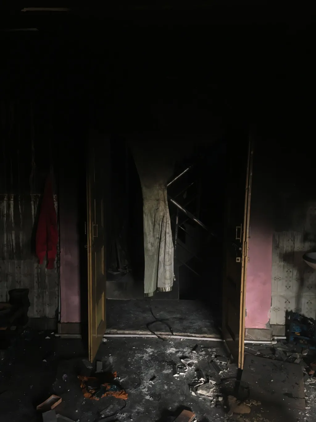 Nominace v sekci Problematika současnosti: Zishaan A Latif se sérií snímků The Aftermath of the North East Delhi Riots (Následky nepokojů v severovýchodním Dillí)