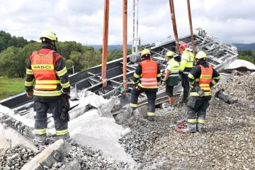 Vykolejení vlaku u Mariánských Lázní bude muset chebský soud řešit znovu. Strojvůdce loni zprostil obžaloby