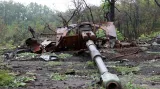Ruská samohybná houfnice zničená během ukrajinské protiofenzivy v Charkovské oblasti