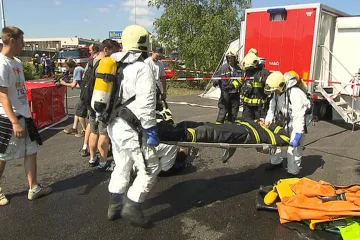 Hasiči nacvičovali zásah při simulované nehodě