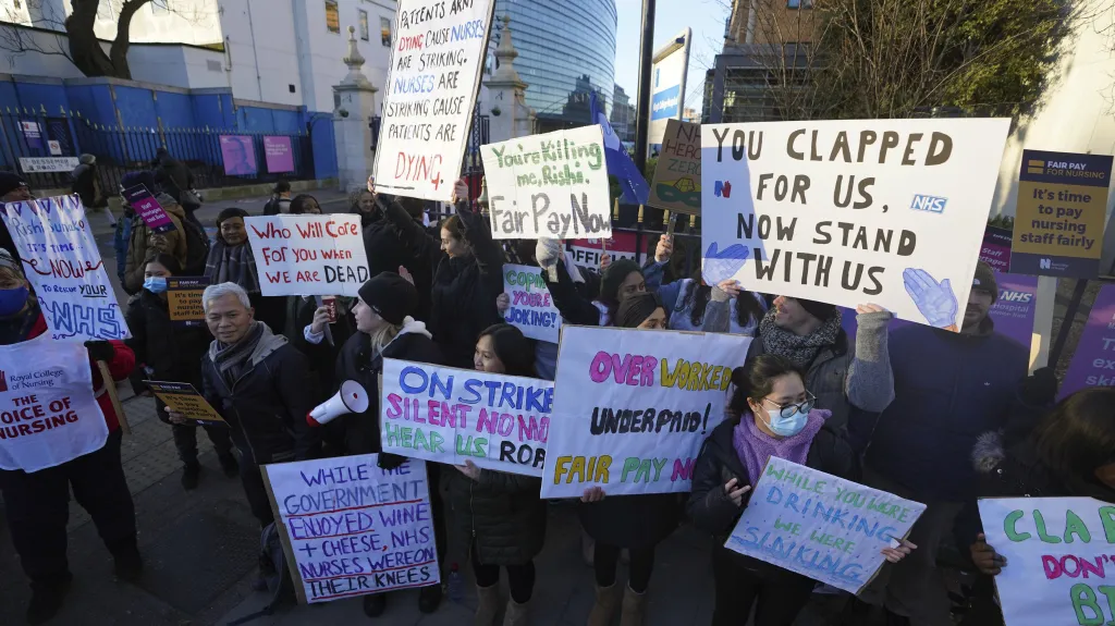 Stávka britských zdravotních sester