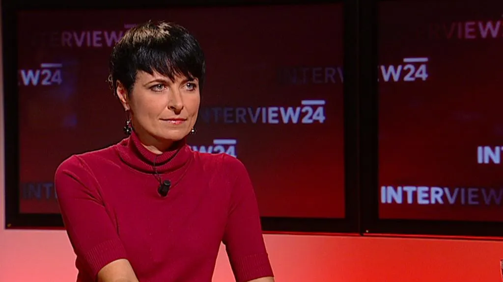 Lenka Bradáčová