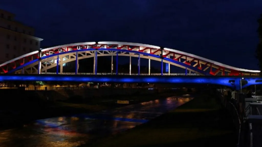 Vizualizace osvětlení mostu Miloše Sýkory
