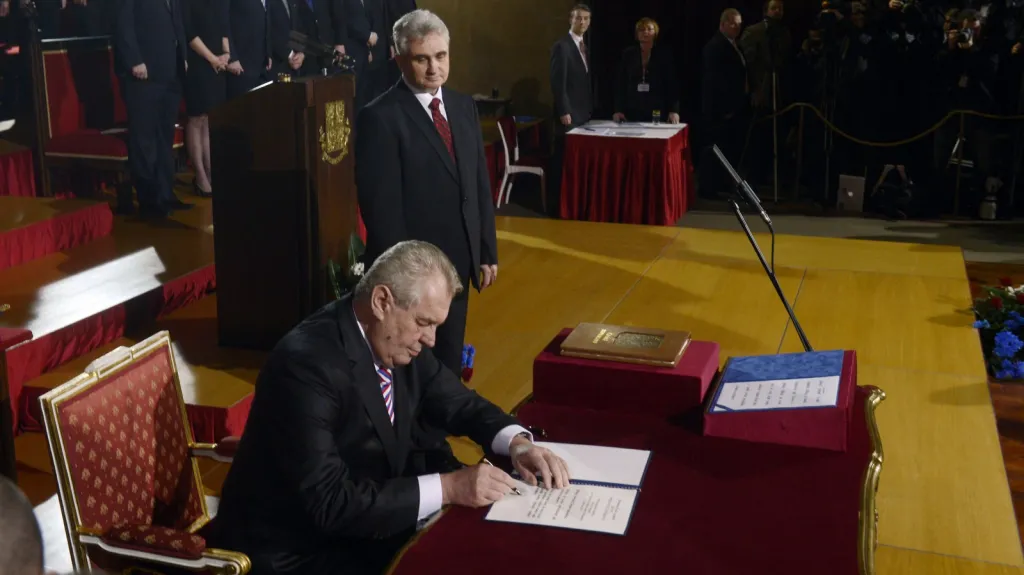 Miloš Zeman se stává prezidentem ČR