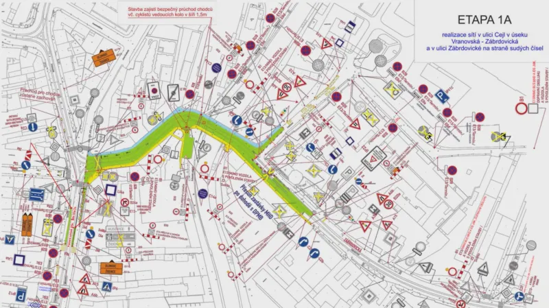 Okolí rekonstrukce zaplaví dopravní značky