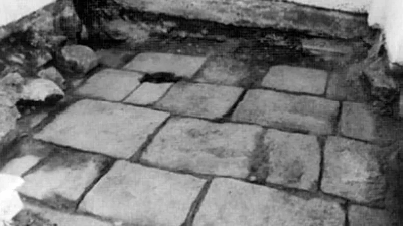 Dlažba Juditina mostu