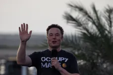 Muskova SpaceX tvrdí, že už nemůže platit internetové služby na Ukrajině, píše CNN