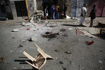 Írán obvinil Saúdy z útoku na své velvyslanectví v Jemenu, koalice to popřela