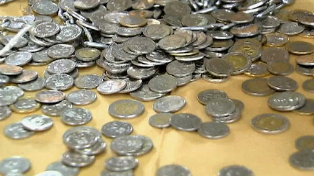 V Keni se učí hospodařit s mincemi