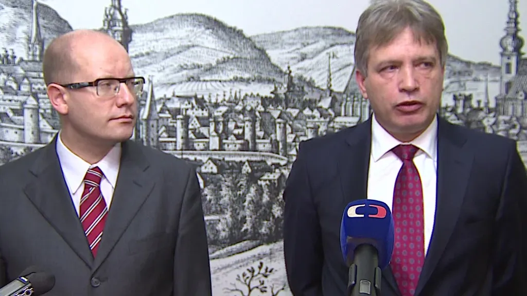 Bohuslav Sobotka (vlevo) a Roman Onderka