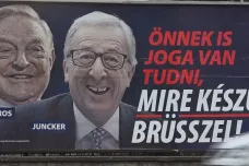 Před eurovolbami v Maďarsku sílí kritika Bruselu. Vláda spustila kampaň proti Junckerovi