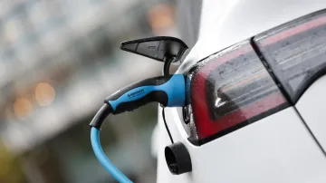 Nabíjení elektroauta (ilustrační foto)