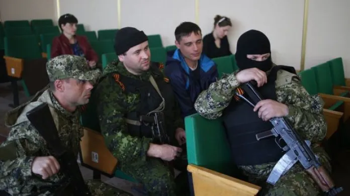 Události: Podle Kyjeva zosnovala zadržení kontrolorů Moskva