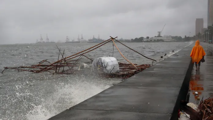 Tajfun Nepartak na Filipínách