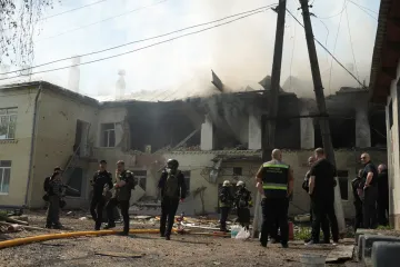 Rusko porušilo Ukrajinou vyhlášený klid zbraní v téměř dvou tisících případech, uvedl Zelenskyj