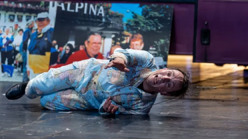 Stefko Hanushevsky představuje Diktátora