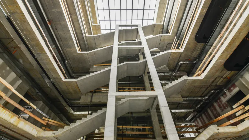 Univerzita vybudovala v kampusu už tři budovy