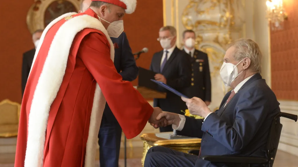 Rektor Martin Procházka s prezidentem Milošem Zemanem