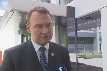 Podle Fialy (SPD) chybí v rozpočtu 116 miliard na výdaje