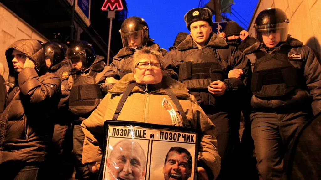 Ruská policie zasahuje proti opozičním demonstrantům