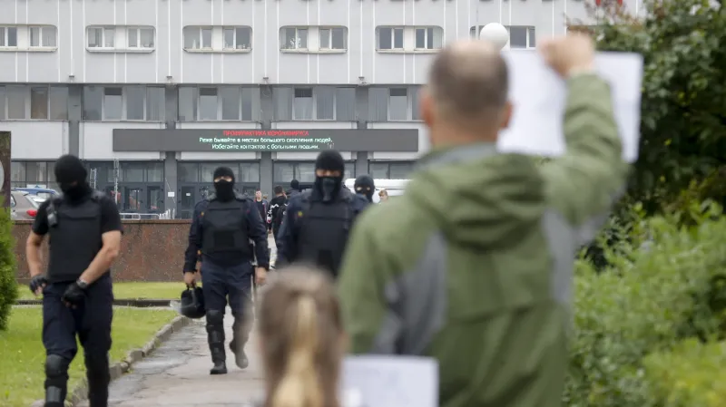 Situace před Minským traktorovým závodem 19. srpna ráno