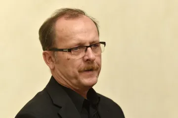 Odvolaný ředitel olomouckého muzea odmítá chyby v hospodaření. Zaměstnanci se ho zastávají