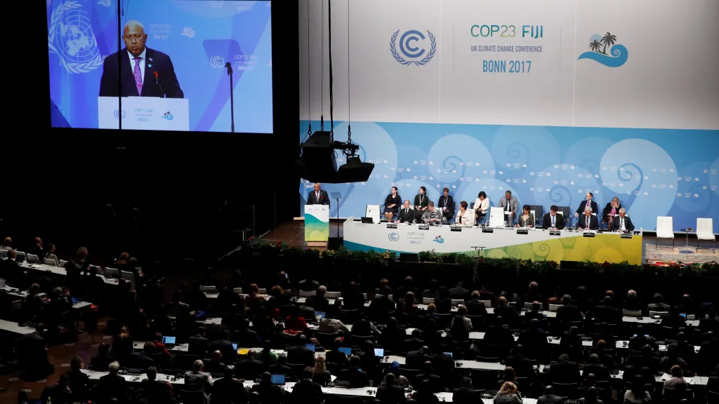 Hlavní jednací sál klimatického summitu OSN v Bonnu