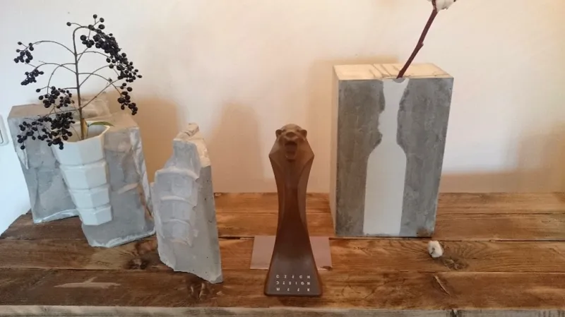 Cena Czech Design Week před vítěznými díly dua Vobouch