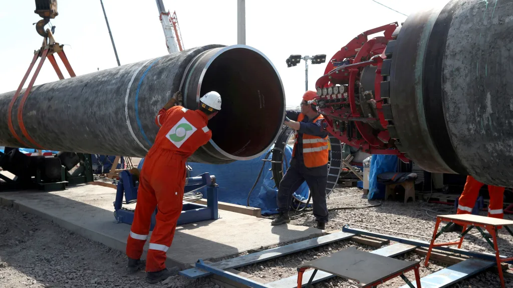 Stavba plynovodu Nord Stream 2 v Rusku (červen 2019)