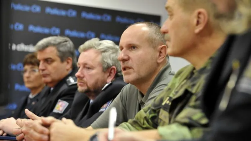 Brífink o situaci ve Vrběticích