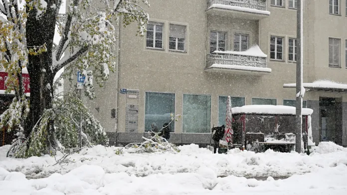 Následky sněžení v Mnichově