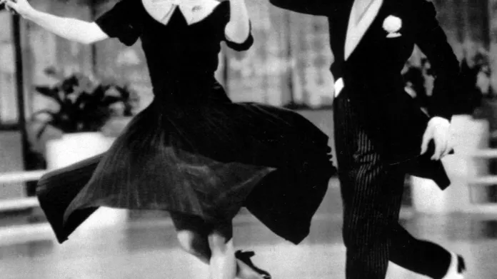 Tančící Ginger Rogersová a Fred Astaire