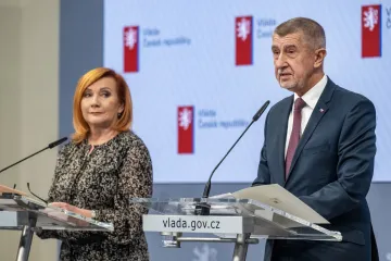 Vláda projedná programové prohlášení či odklad části zákona o podpoře bydlení