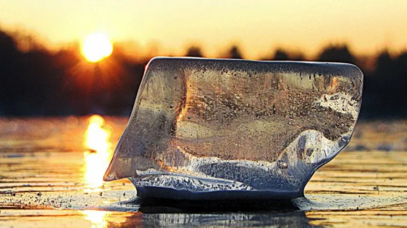 Zamrzlá přehrada Seč