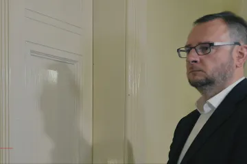 Expremiér Nečas a jeho manželka dostali v kauze poslaneckých trafik podmíněné tresty