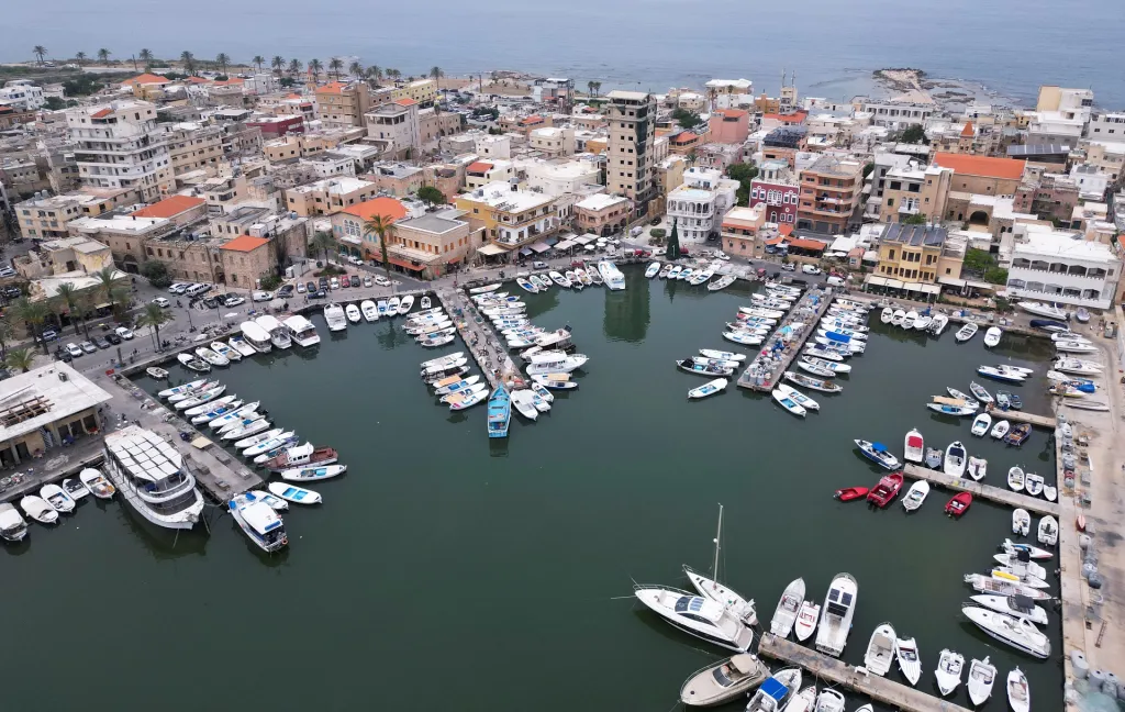 Libanon se potýká s hlubokou finanční krizí