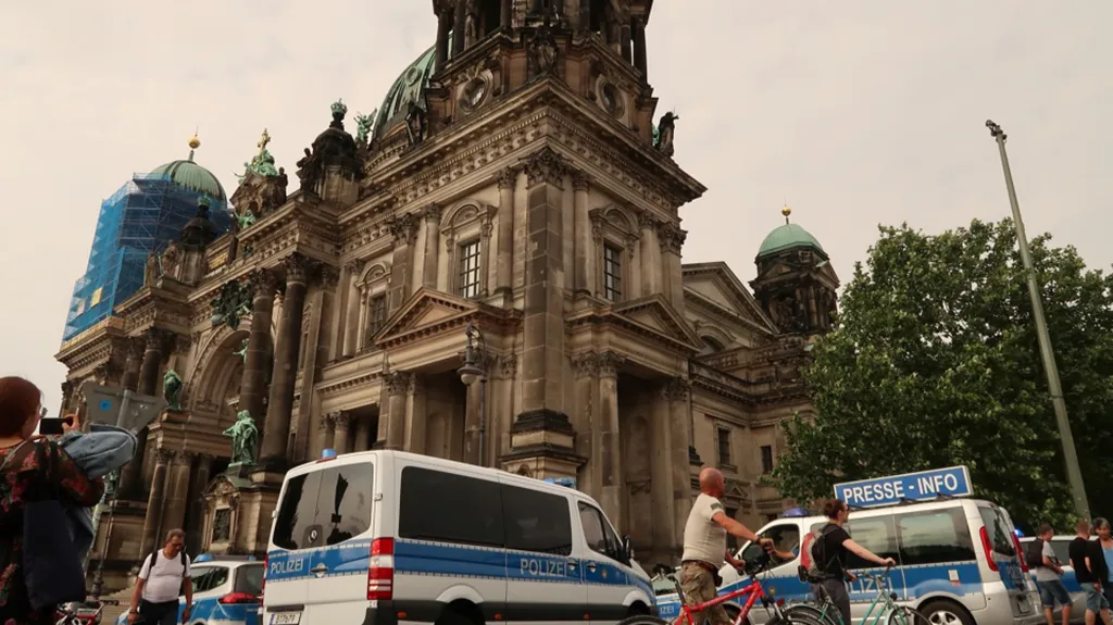 Berlínský dóm byl kvůli střelbě uzavřen