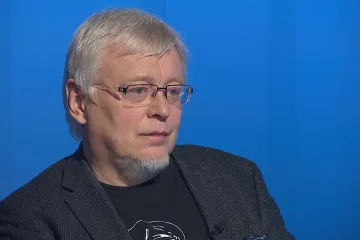 Pavel Kosatík: Nepsaná pravidla demokracie možná nemáme v krvi