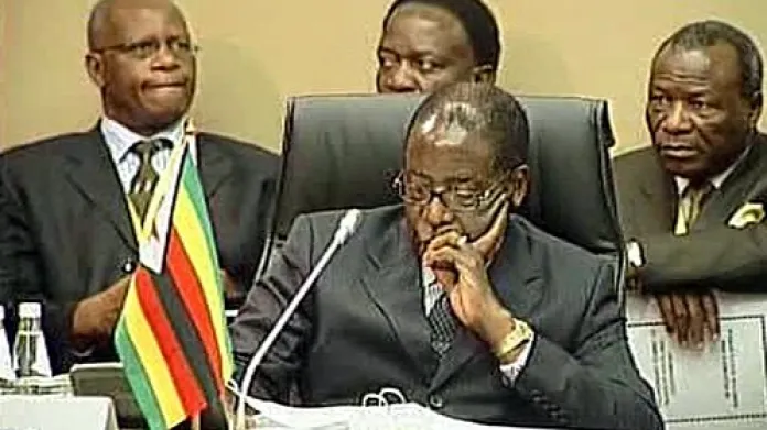 Robert Mugabe na schůzce Společenství pro rozvoj jižní Afriky.