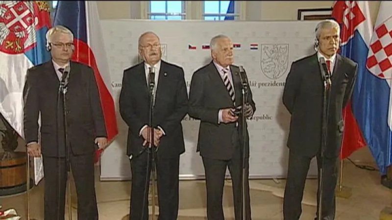 Brífink po setkání prezidentů ČR, SR, Chorvatska a Srbska