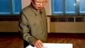 Kim Čong-il u volební urny